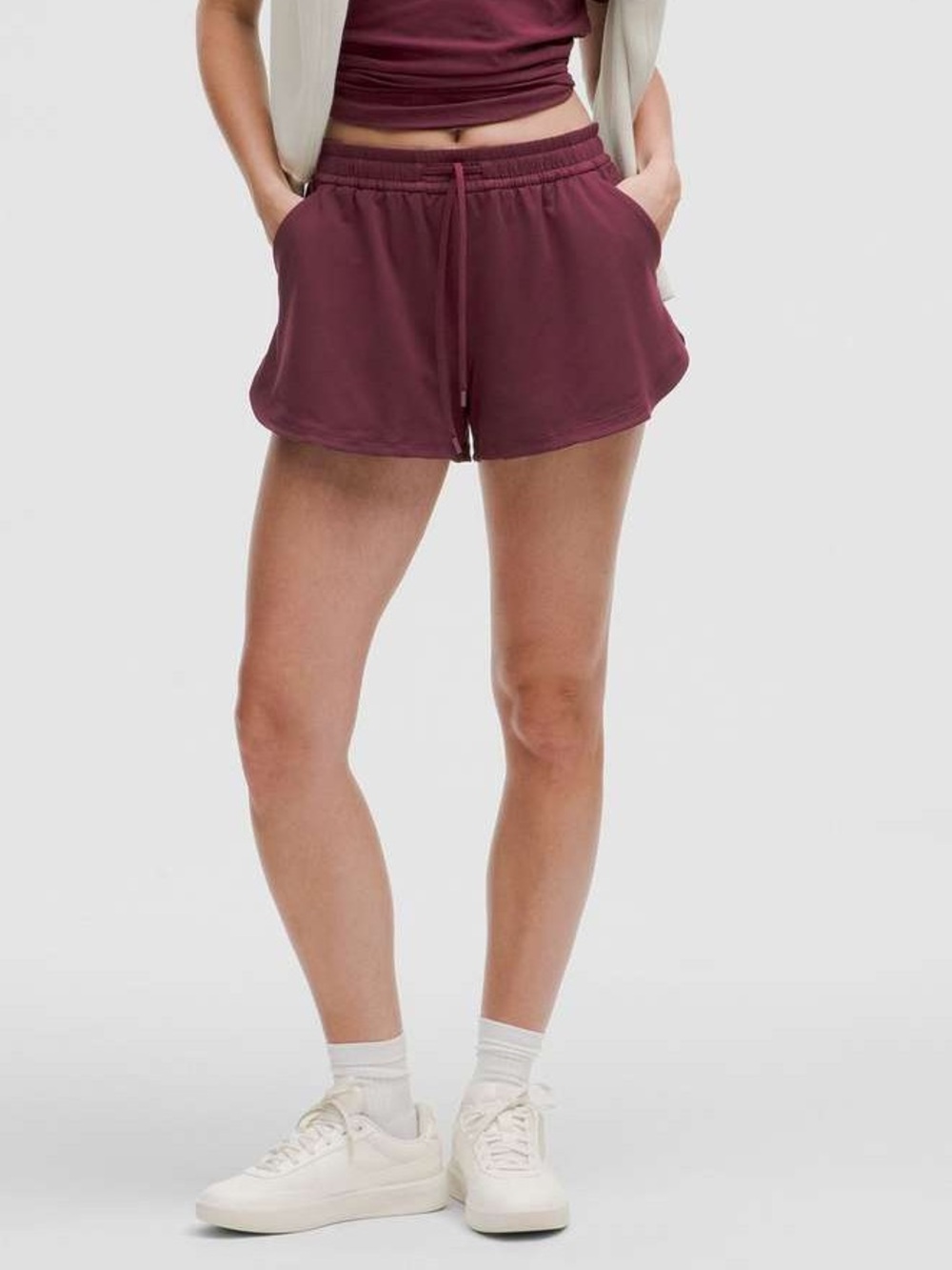 Lululemon soft jersey mid rise curved he short
